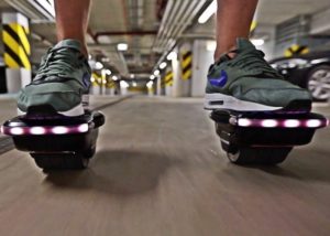 Showerboard hovershoes