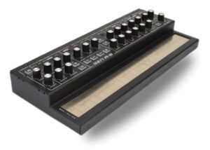2019 Stylophone Gen R-8