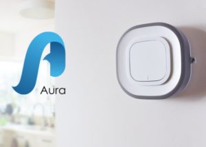 Aura Air pollutant detector and air filter