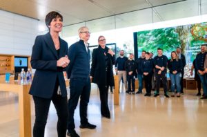 Angela Ahrendts