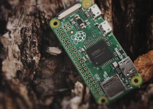 DIY Raspberry Pi VPN secure travel router