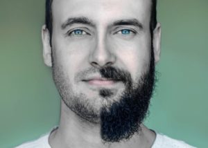 Manmower dry-razor beard trimmer