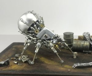 Mechanical Spider Bluetooth Speaker