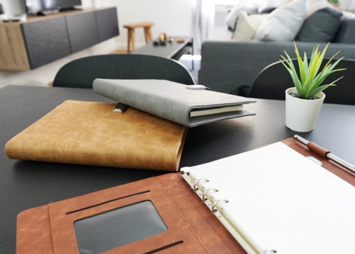 Novo wireless charging notebook