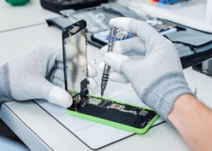 aftermarket smartphone screen