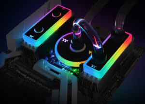 Thermaltake WaterRam RGB Liquid Cooling DDR4 Memory