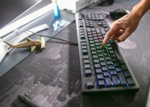 magnetic mechanical keyboard