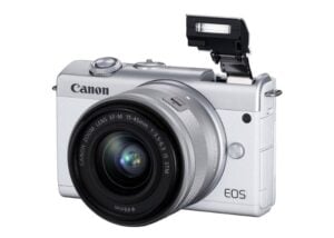 Canon EOS M200