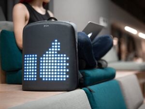 Pix Smart: LED Customizable Urban Backpack