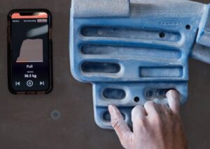 Rock climbing training system