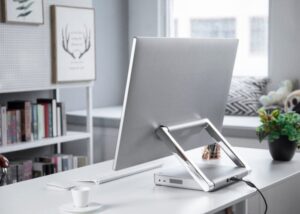 Touchscreen computer