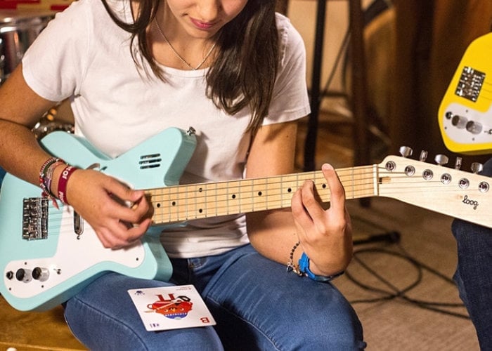 LOOG Guitars