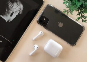 Apple AirPods
