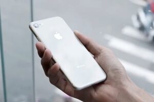 iPhone SE 2