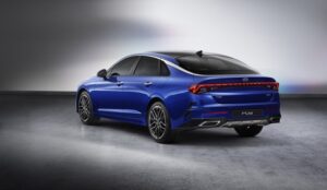 Kia K5 Fastback