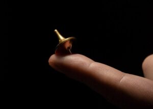 Gyro spinning top