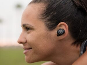HUB Hi-Fi Wireless Noise Cancelling Earbuds