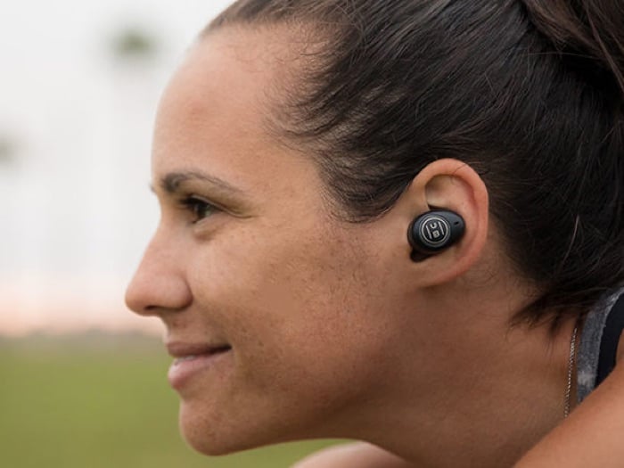 HUB Hi-Fi Wireless Noise Cancelling Earbuds