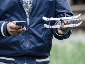 Moskito Smartphone-Controlled Plane with Joystick