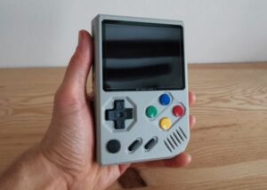 RetroStone 2 retro handheld console