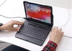Apple iPad Pro keyboard