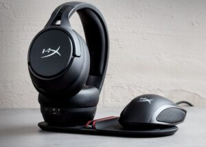 HyperX Cloud Flight S wireless headset