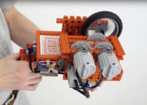 LEGO playing card shooter