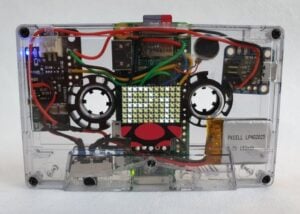 Raspberry Pi cassette IoT scroller