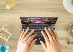 mini laptop