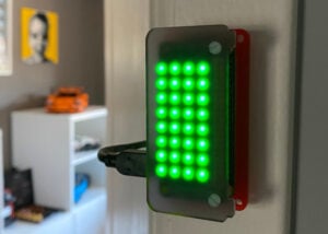 Raspberry Pi home office status light project