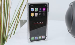 Caviar iPhone 11 Pro Cyberphone
