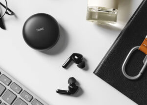 true wireless earbuds