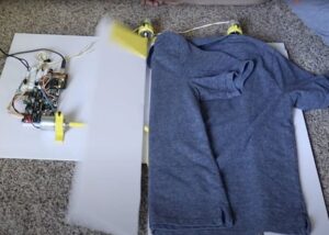 Automatic t-shirt folding machine
