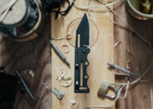 EDC pocket knife