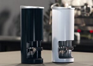 automatic coffee tamper