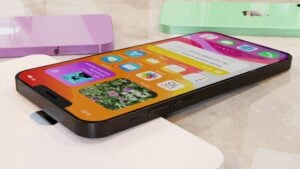 iPhone 12