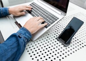 smartphone stand
