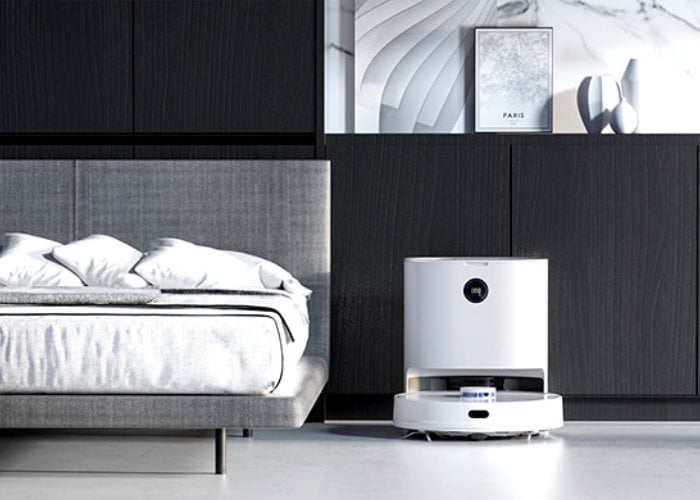XCLEA robotic vacuum