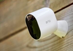 Arlo Pro 4