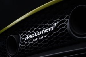 McLaren Atura