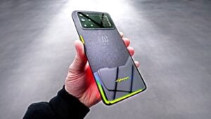 OnePlus 8T Cyberpunk 2077 Edition