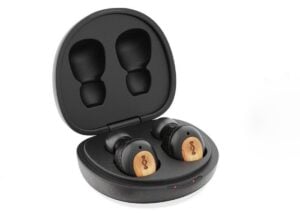 wireless earbuds