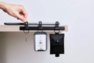 Minimal Magnetic Organizer