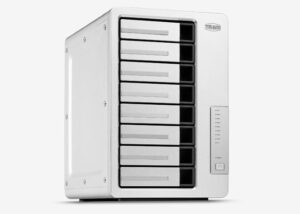 Terramaster F8-422 NAS