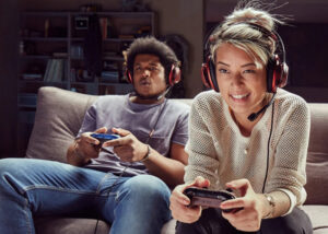 Xbox online multiplayer gaming for free-to-play games no longer requires Xbox Live Gold subscription