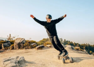 off-road electric skateboard