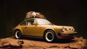 Porsche & Aimé Leon Dore 911 sc