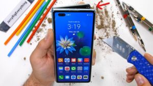 Huawei Mate X2