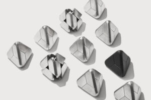 Tetra mechanical puzzle