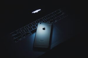 iOS 12.5.4 and iPadOS 12.5.4